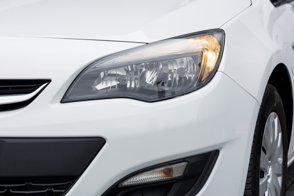 Opel Astra J Sports Tourer 2015 photo 6