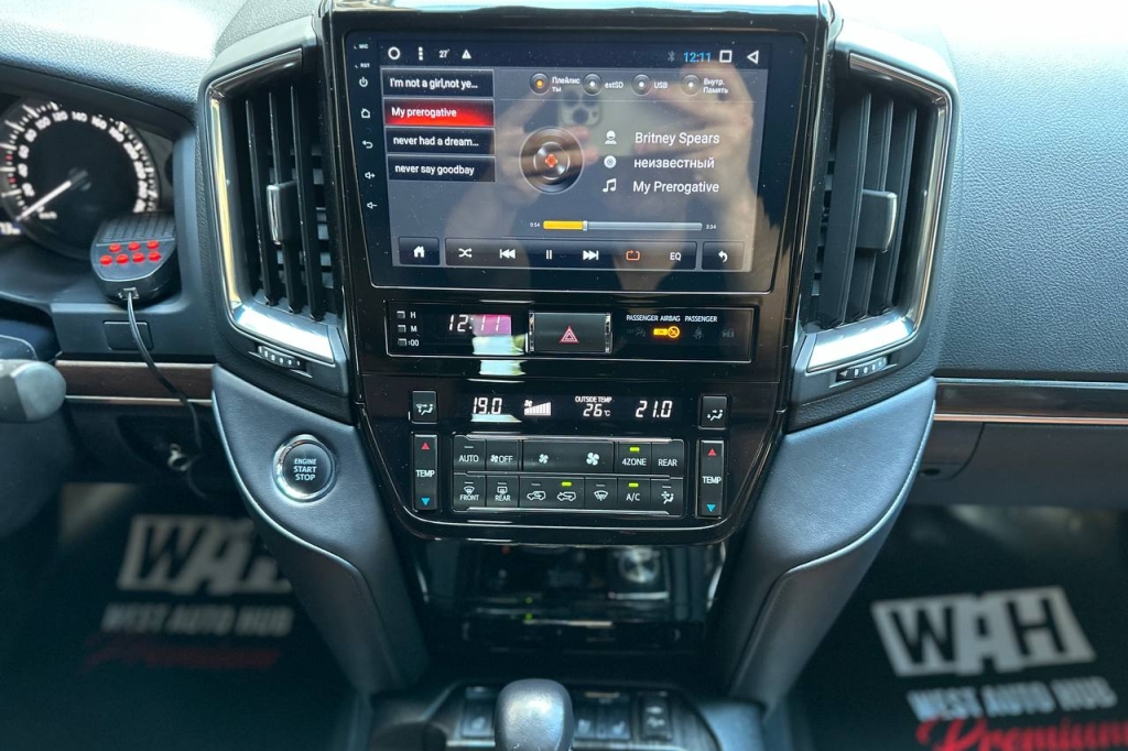 Toyota Land Cruiser 200 GUARD B6 2018 фото Toyota Land Cruiser 200 GUARD B6 2018 фото 25
