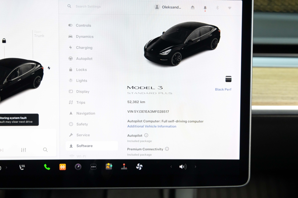 Tesla Model 3 Standard Range Plus 2021 фото 27