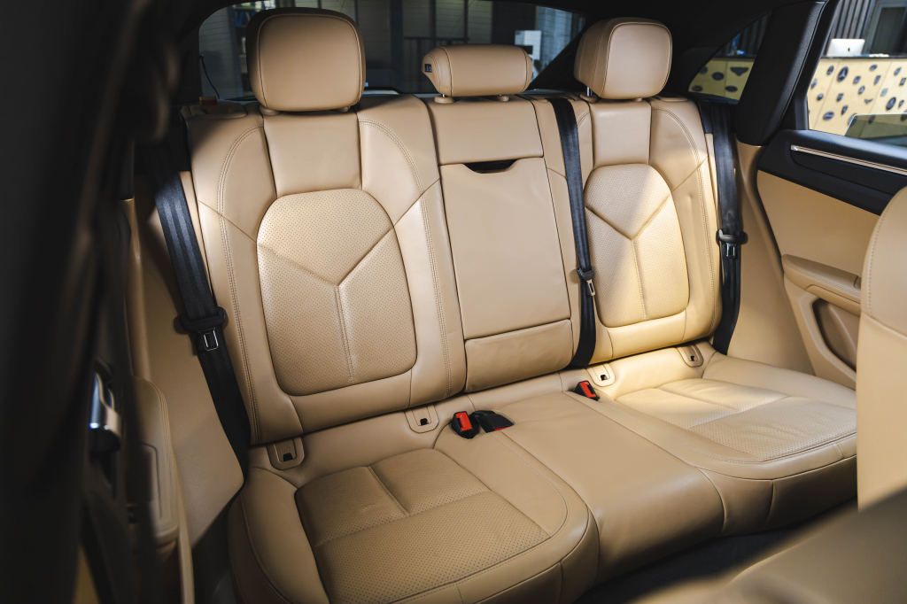 Porsche Macan 2016 photo 36