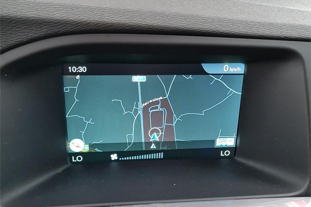 Volvo V60 Cross Country 2016 photo 5