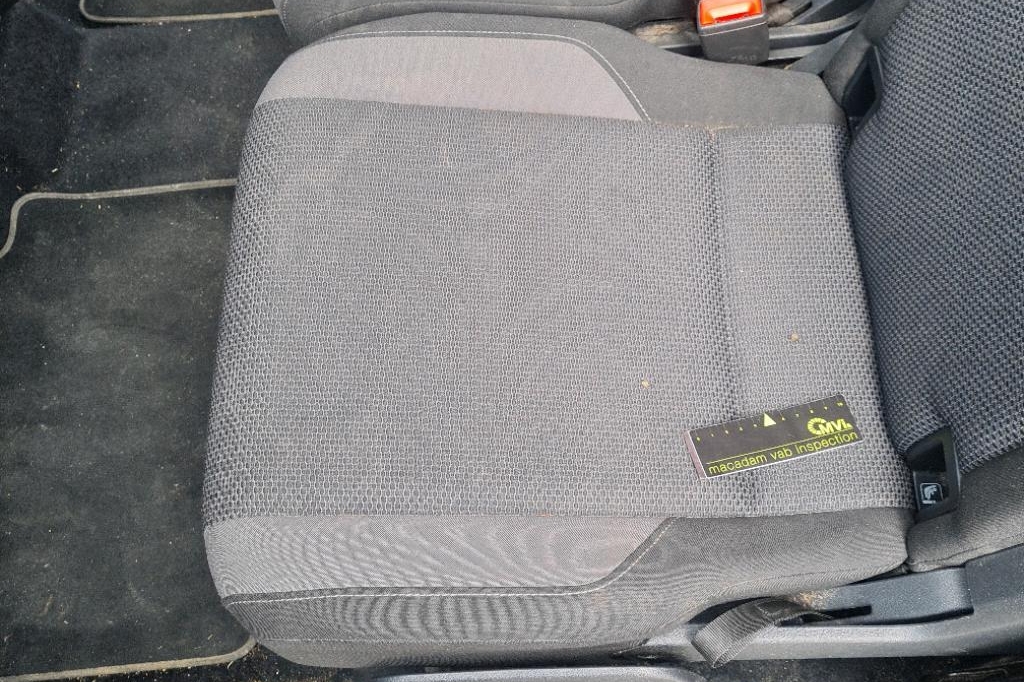 Volkswagen Touran 2016 фото 35