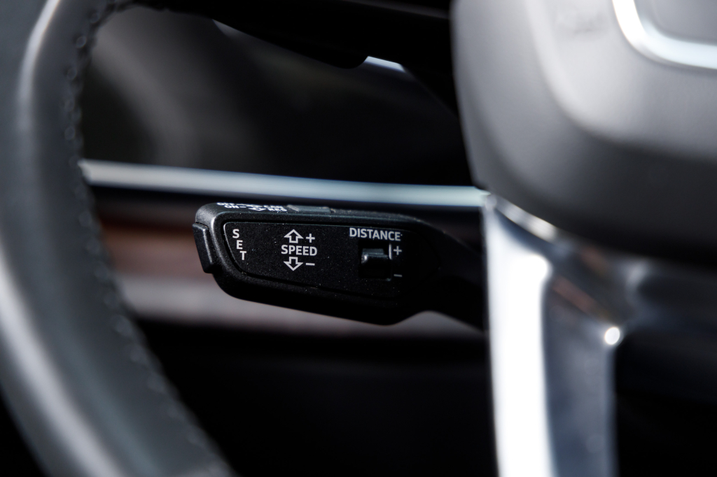 Audi Q8 50TDI Sline  2018 фото 27