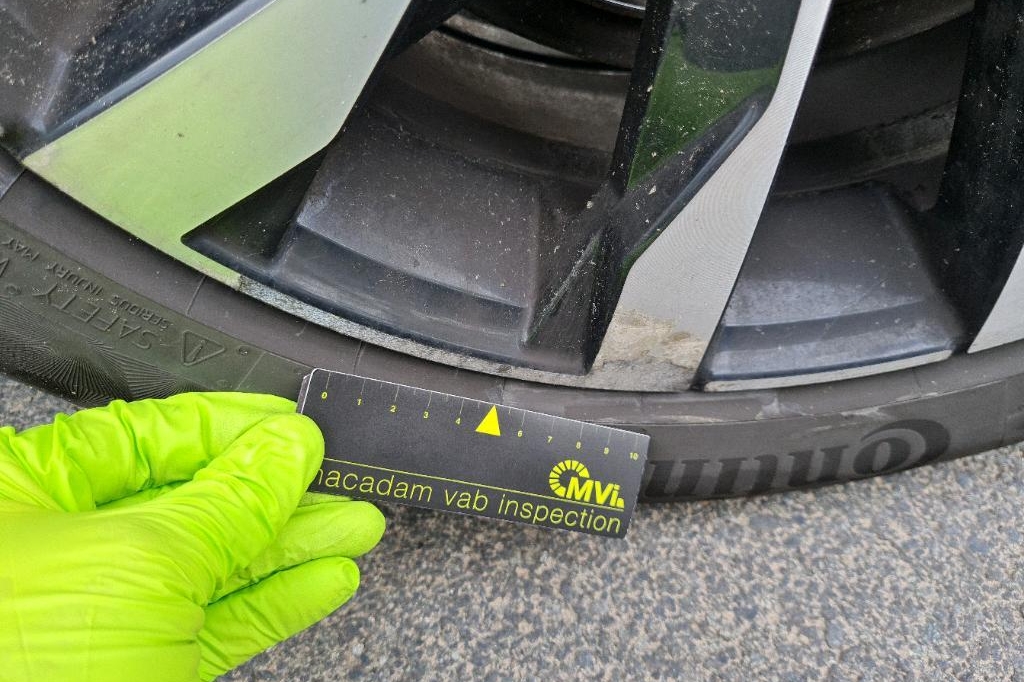 Volvo V60 2017 photo 39