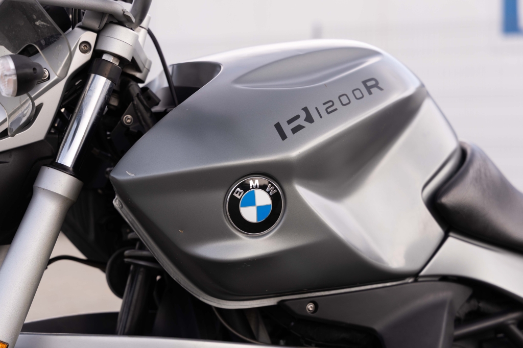 BMW R 1200R 2010 фото BMW R 1200R 2010 фото 6