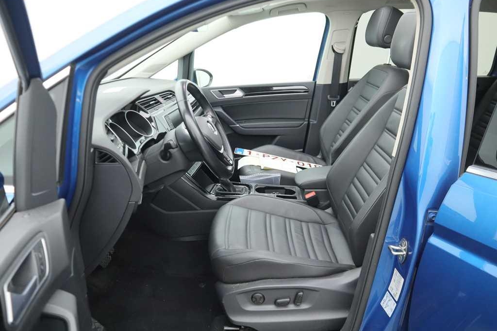 Volkswagen Touran 2016 photo 3