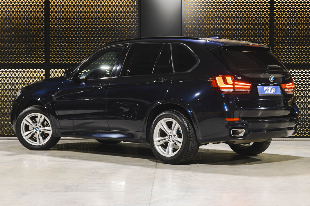 BMW X5 2015 фото 10