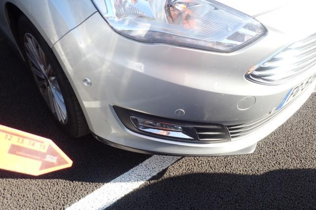 Ford C-Max 2019 photo 15