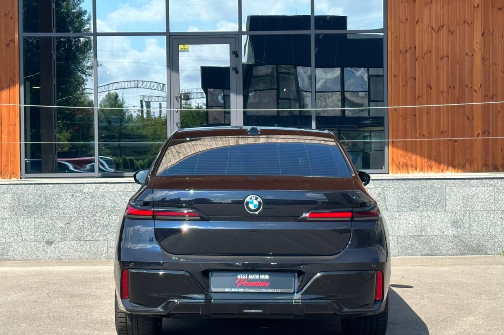 BMW 7 Series 740d MHEV Steptronic xDrive 2022 фото BMW 7 Series 740d MHEV Steptronic xDrive 2022 фото 5