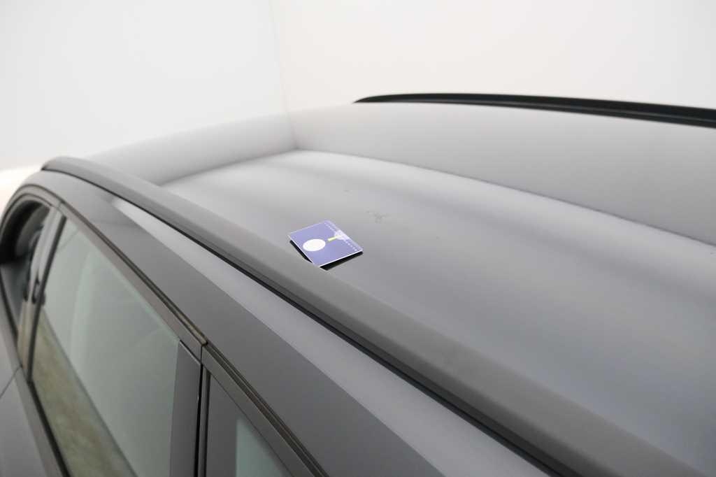 Audi A4 Avant 2016 фото 17