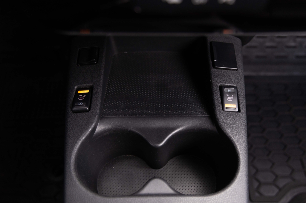 Nissan Leaf 2013 фото 23