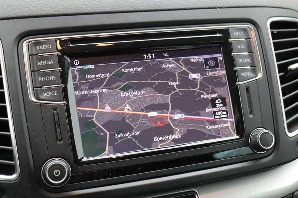 Volkswagen Sharan 2016 photo 3