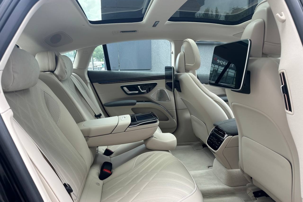 Mercedes-Benz EQS 500 2021 photo 19