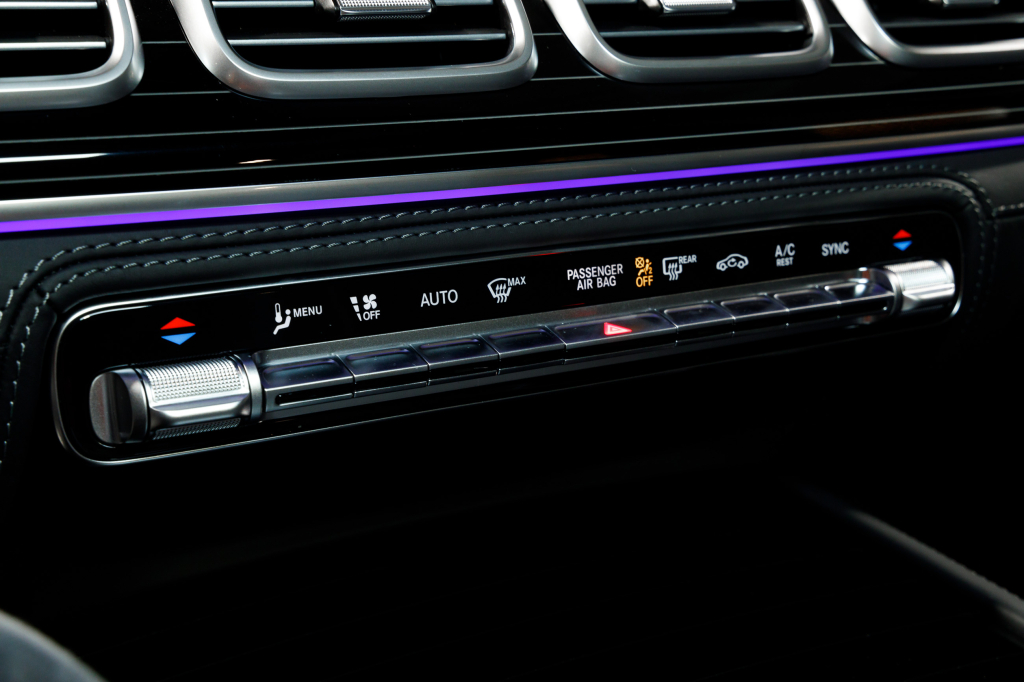 Mercedes-Benz Maybach GLS 600 2022 photo 53