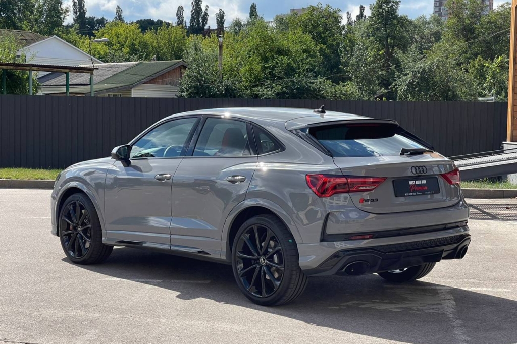 Audi RS Q3 Sportback 2022 photo 4