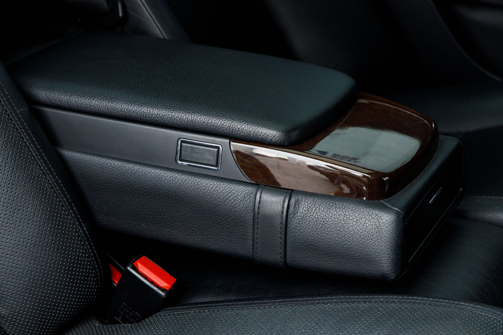 Mercedes-Benz S 350 CDI 2010 photo 31