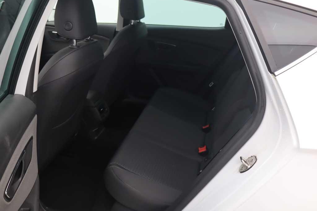 SEAT Leon 2017 фото 4