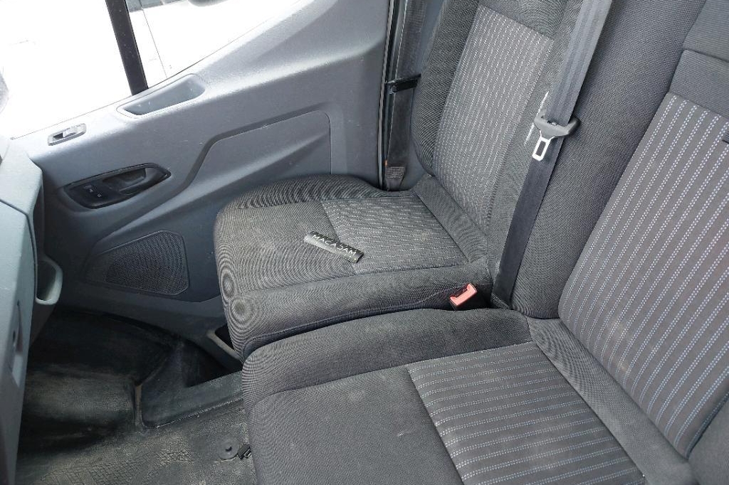 Ford Transit 2018 photo 26