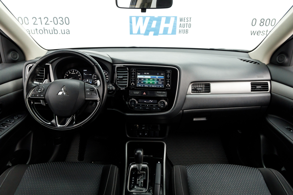 Mitsubishi Outlander 2018 photo 27