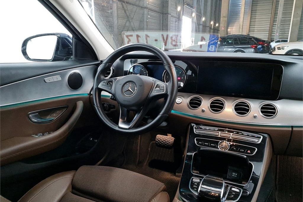 Mercedes-Benz E-Klasse 2017 фото 3