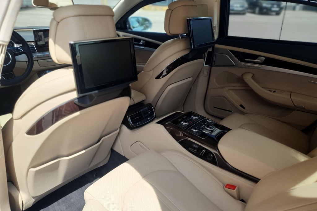 Audi A8 Long Security VR9 Quttro 2015 photo 14