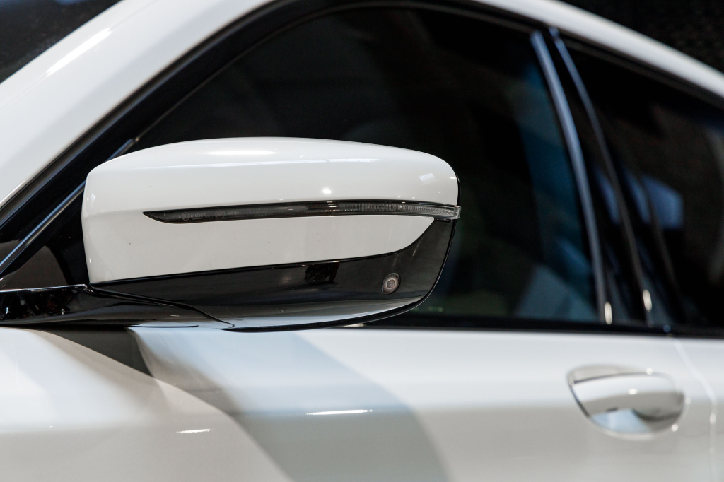 BMW 740 2016 photo 8