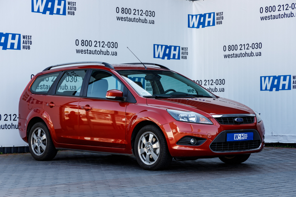 Ford Focus Titanium 2009 photo 2