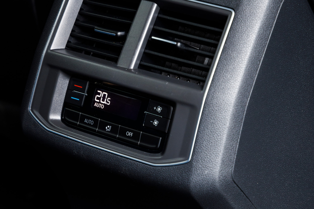 Volkswagen Atlas SE 2017 фото Volkswagen Atlas SE 2017 фото 31
