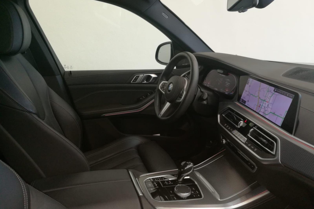 BMW X5 2020 фото 5