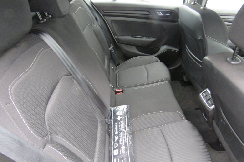 Renault Megane Grandtour 2018 photo 6