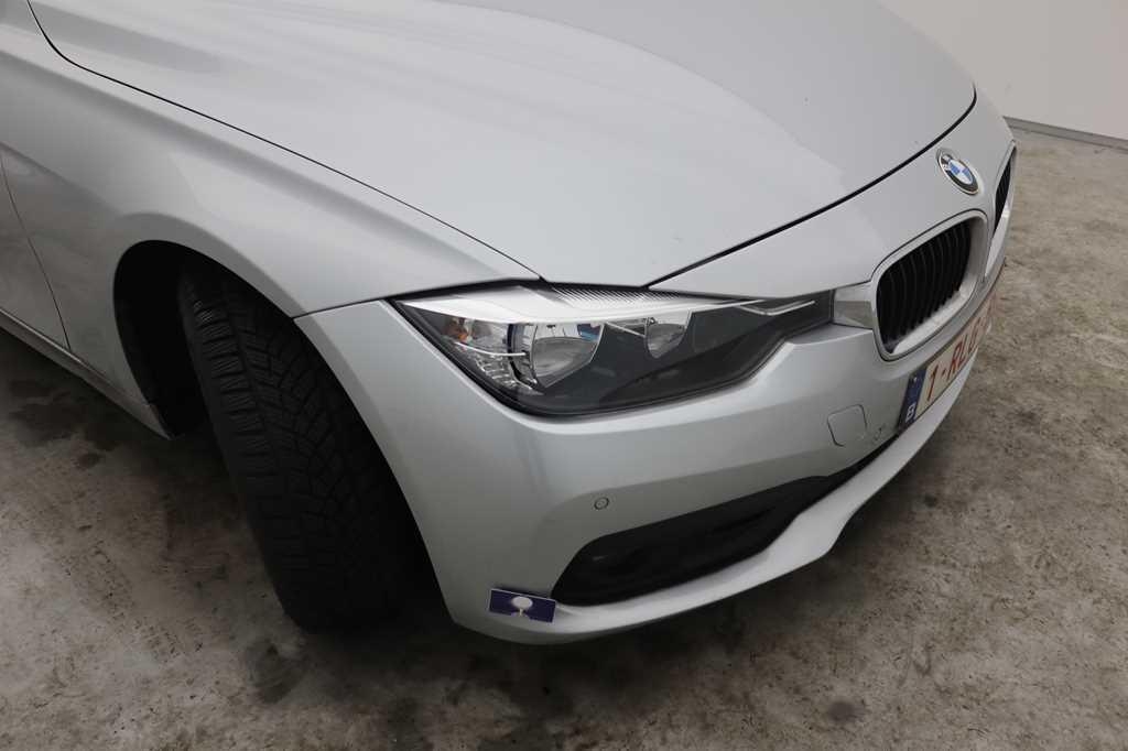 BMW 3er Touring 2017 фото 12