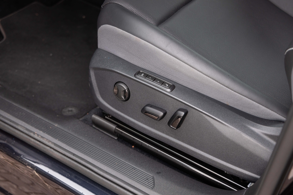 Volkswagen ID.4 Pro S 2022 photo 17