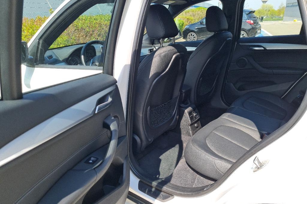 BMW X1 2016 фото 22