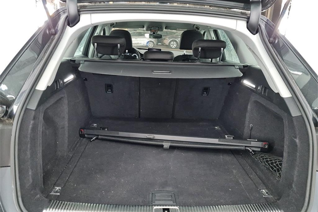 Audi A4 Avant 2017 фото 5