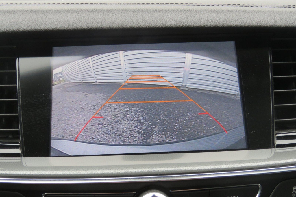 Opel Insignia Sports Tourer 2018 photo 3