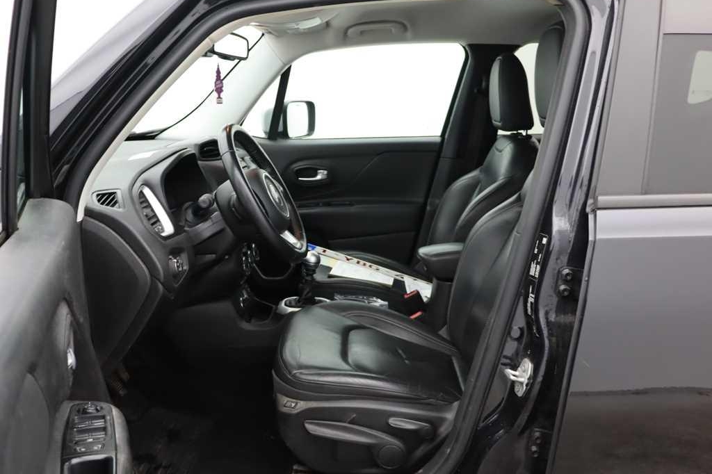 Jeep Renegade 2016 фото 5