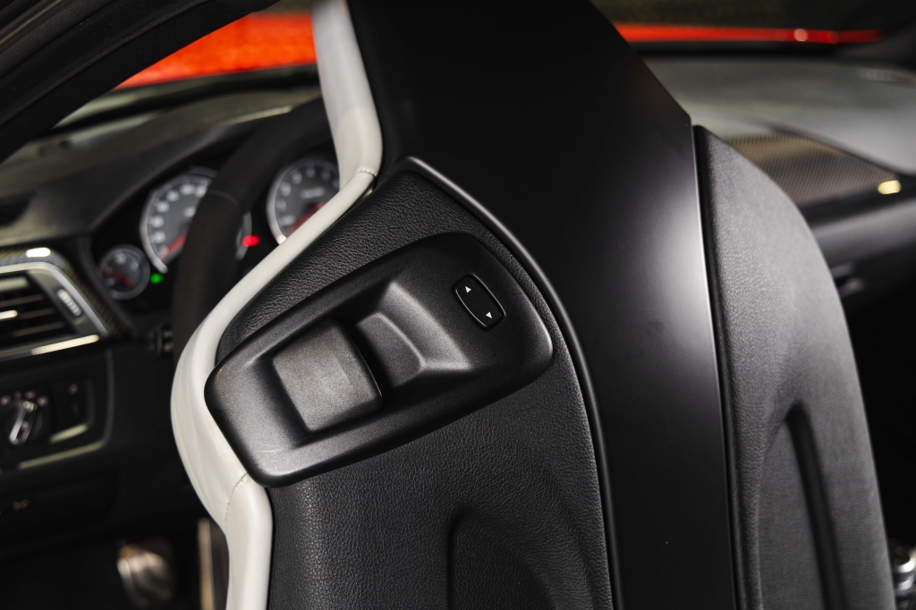 BMW M4 2015 фото BMW M4 2015 фото 28