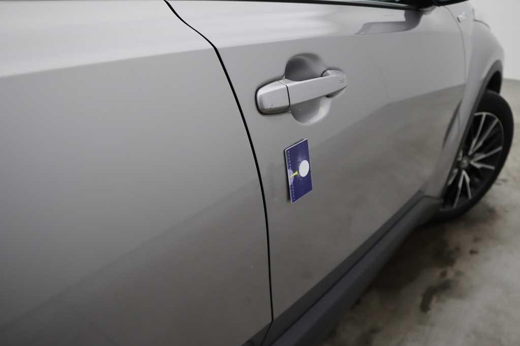 Toyota C-HR 2017 photo 41