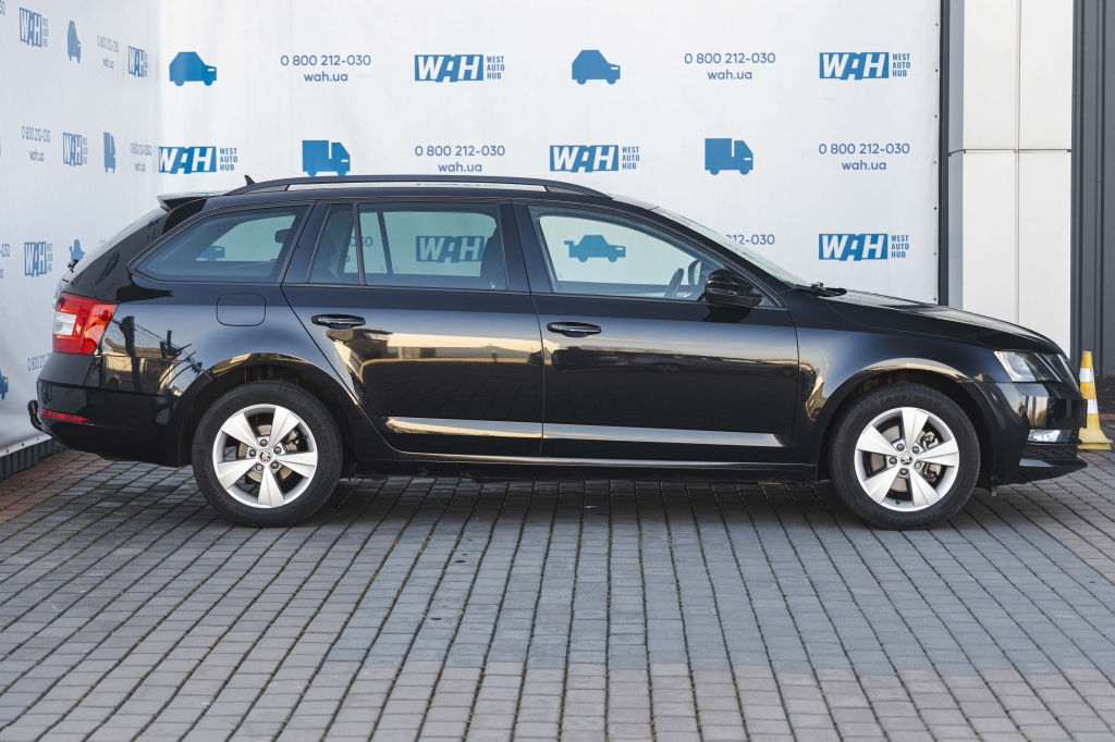 Skoda Octavia 2018 фото 6