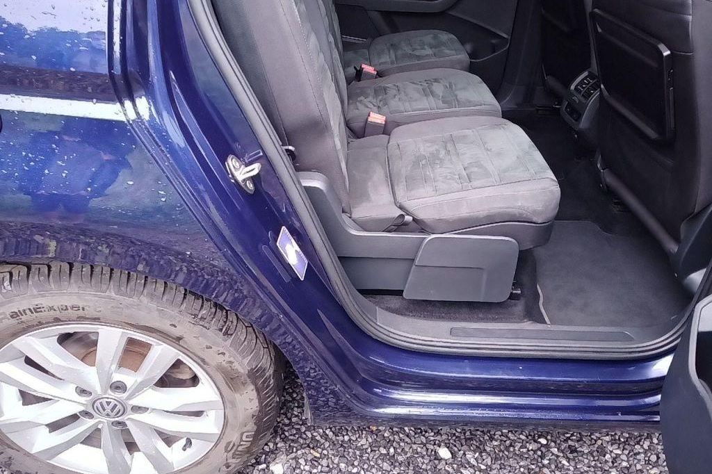 Volkswagen Touran 2016 фото 59