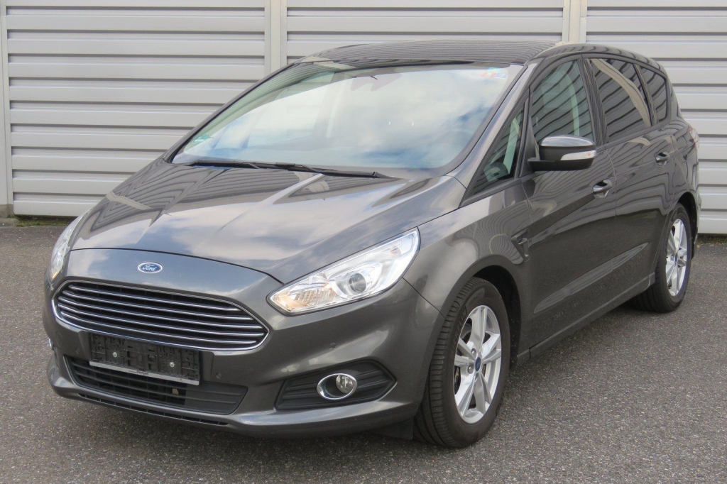 Ford S-Max 2017 photo 3