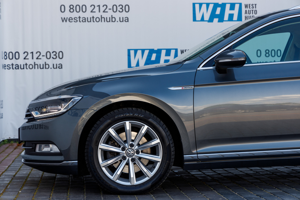 Volkswagen Passat B8 Highline 4Motion 2016 photo 33