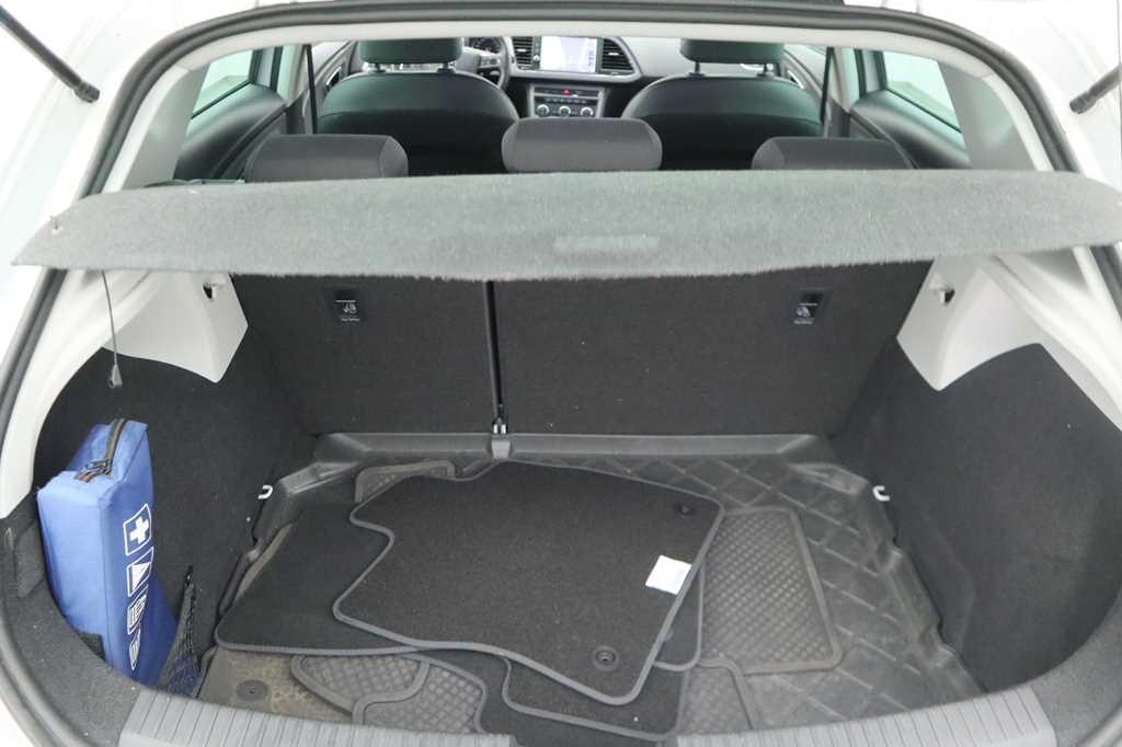 SEAT Leon 2017 photo 5