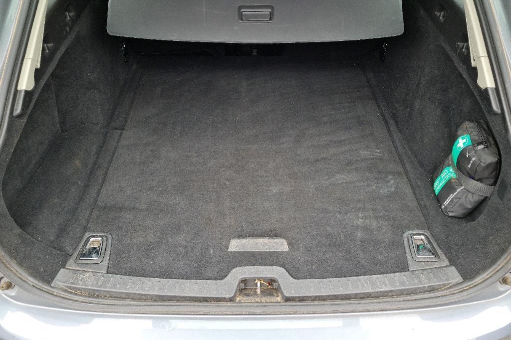 Volvo V90 2017 фото 41