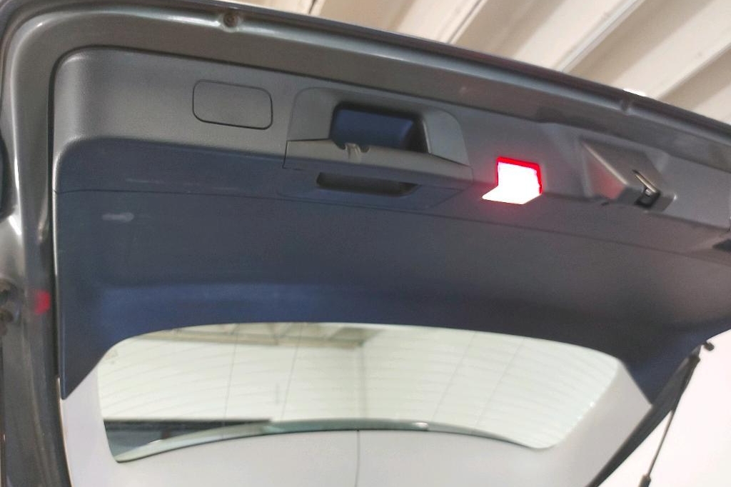 Mercedes-Benz GLC-Klasse 2017 photo 33