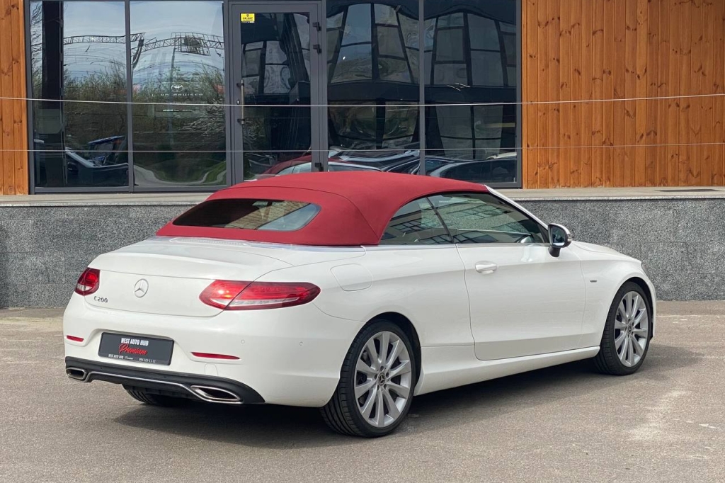 Mercedes-Benz C 200 Edition 1 2017 photo 5