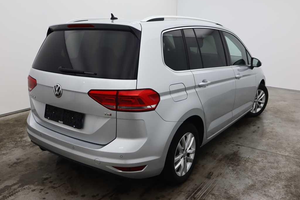 Volkswagen Touran 2016 фото 5