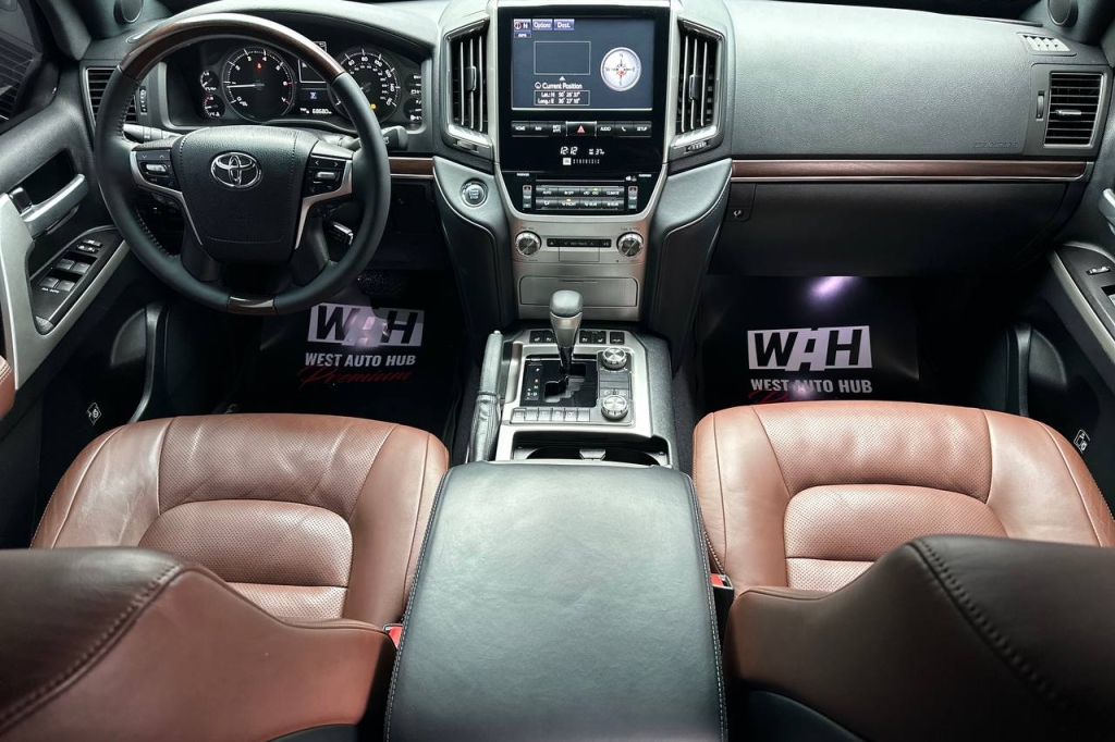 Toyota Land Cruiser 200 GUARD B6 2017 photo 19