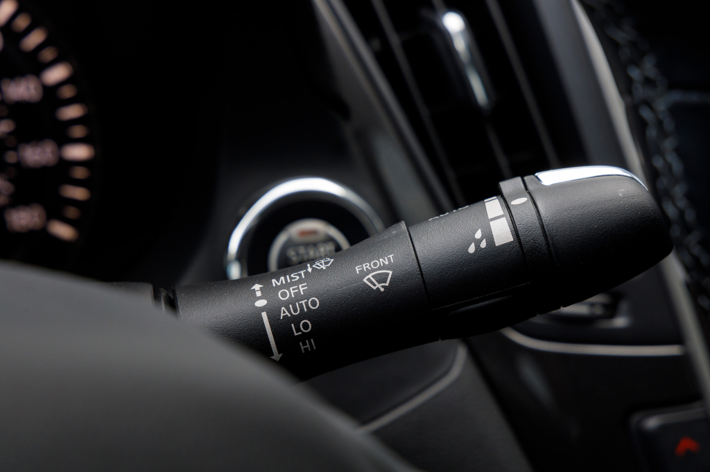 Infiniti Q50 фото 13