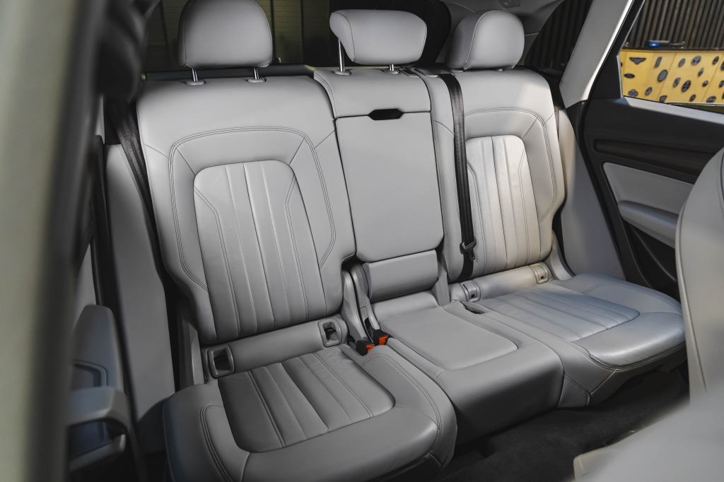 Audi Q5 2020 фото 38